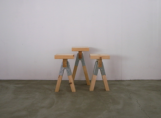 STOOL2